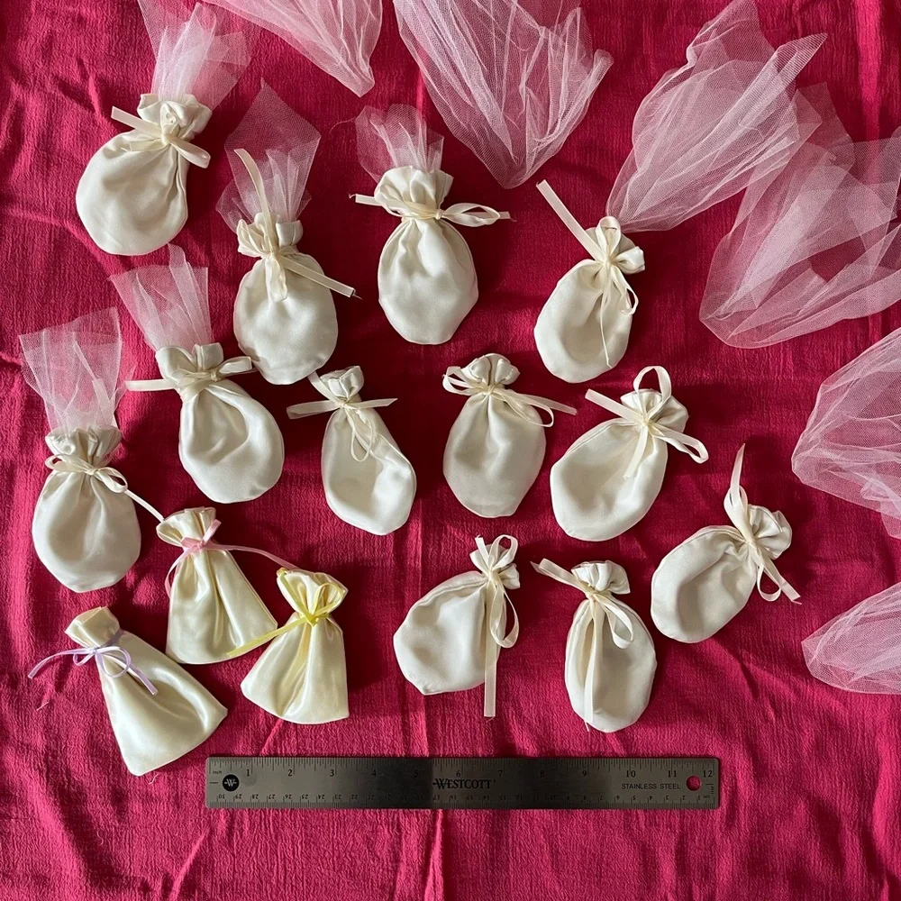 15 Elegant Cream Satin Gift Bags and tulle squares